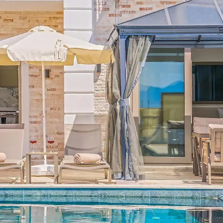Avantgarde-1 * Kaş